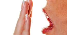2 recepta za prirodnu vodicu za usta koja pobjeđuje zadah