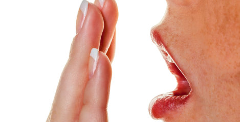 2 recepta za prirodnu vodicu za usta koja pobjeđuje zadah