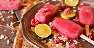 Zdravi smoothie sladoled na štapiću
