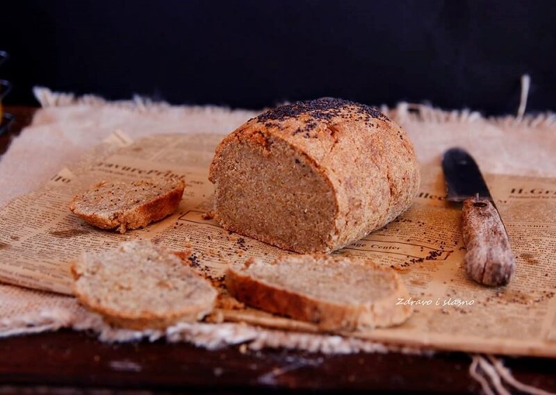 Tvornica zdrave hrane recept za paleo kruh.