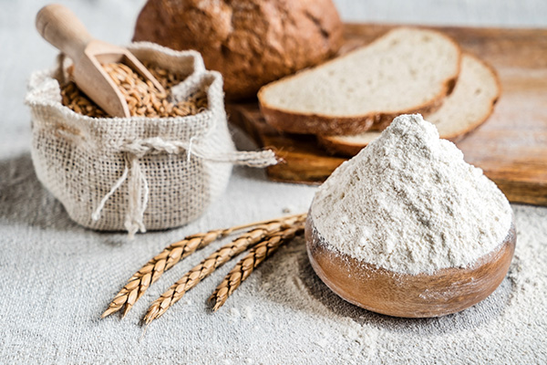 Pirovo brašno sadrži gluten