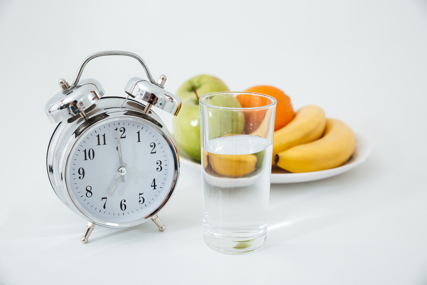 sat, voda i voće 