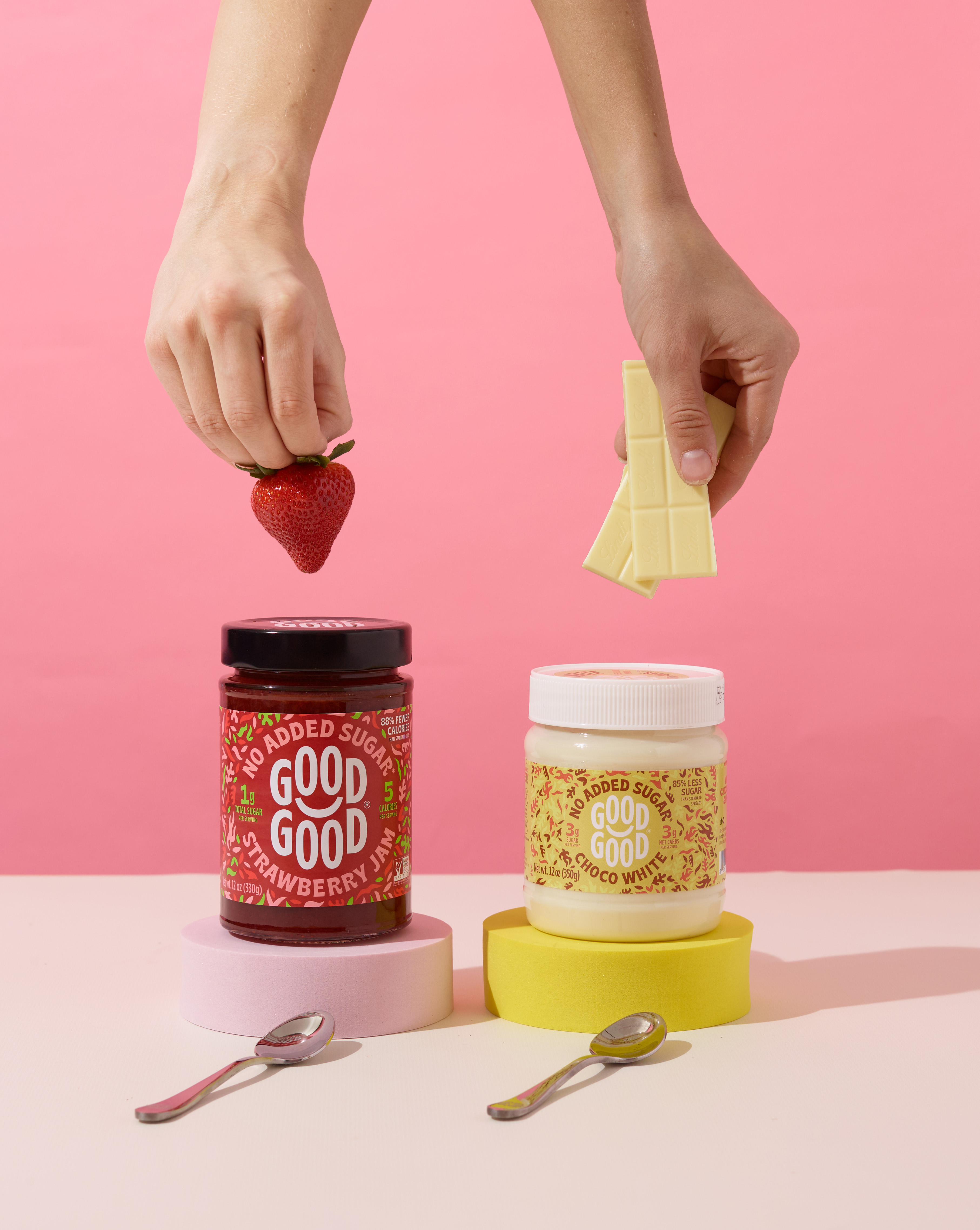 Čoko namazi, savršeni su savršeni za doručak, užinu ili kao dodatak vašim omiljenim desertima