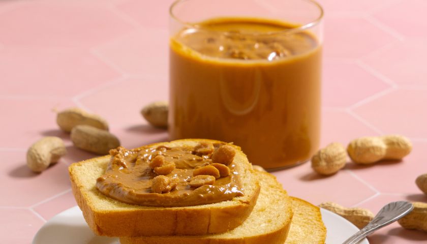 Maslac od kikirkija mnogima je omiljen snack.