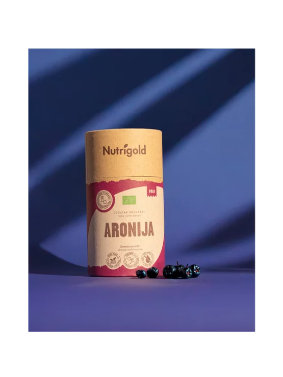 Nutrigold organska aronija u prahu u smeđoj ambalaži od 200g