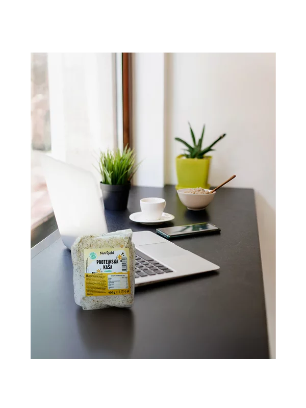 Proteinska kaša Vanilija s dodoatkom borovnice dlazi u prozirnoj ambalaži od 400g.