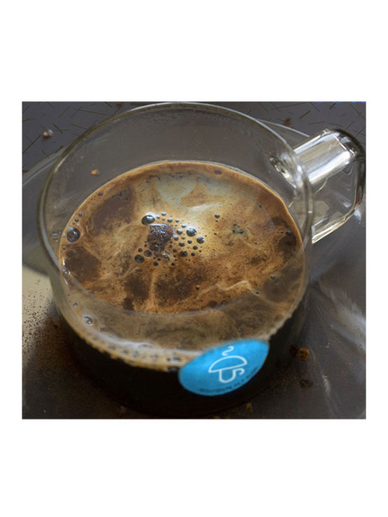 Mushroom Cups organska instant kava obogaćena gljivama u tubastoj ambalaži od 30g