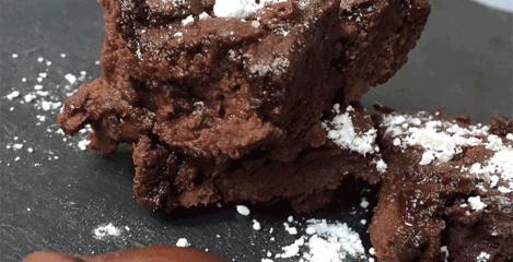 Najjednostavniji proteinski čokoladni desert ikad