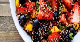 Voćna salata s kvinojom - ljetno jelo broj 1