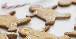 Bademovo brašno za zdravije božićne "gingerbread" kekse