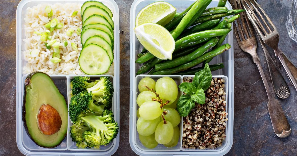 Kako zdravo jesti na poslu? Sve o popularnoj "Meal prep" metodi