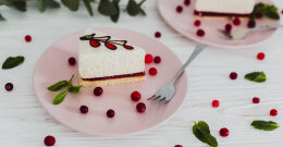 Slatki zalogaj za jak imunitet - sirova camu camu torta