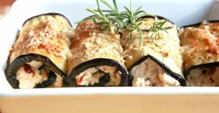 Rolice od patlidžana i sira Rolice od patlidžana i sira