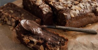 Čokoladni banana bread