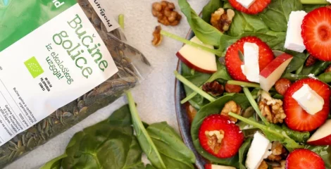 Salata od špinata, jagoda i feta sira - instashop