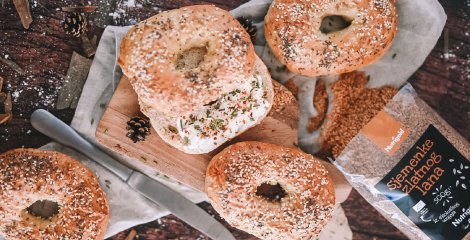 Pirovi bagelsi sa sjemenkama za zdrave sendviče koji nisu nimalo dosadni