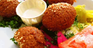 Falafel - bezmesne zdrave okruglice s bliskog istoka