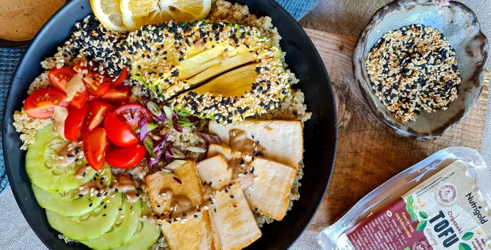 Tofu zdjela s kvinojom - lagano, dijetno, zdravo