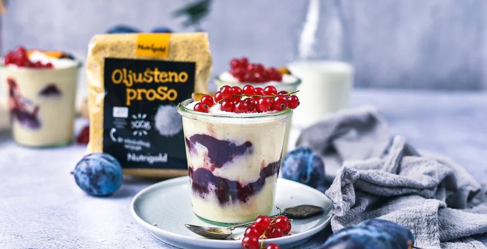 Puding od prosa s kokosom i šljivama - i doručak i desert!