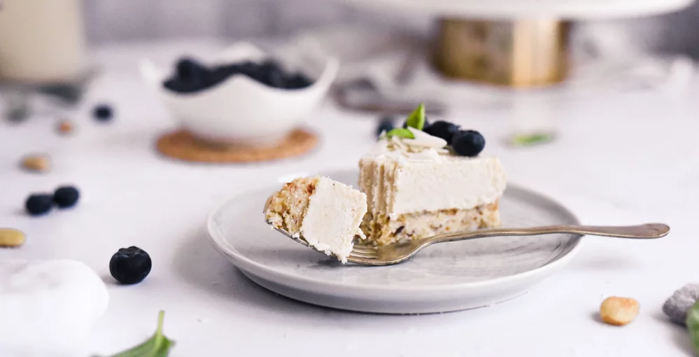 Zdrava kokos torta bez pečenja - raw recept koji obožavamo!