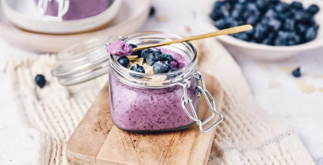 Puding od heljde s borovnicama