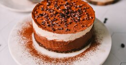 Sirova tiramisu torta