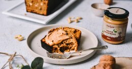 Banana bread s indijskim oraščićima