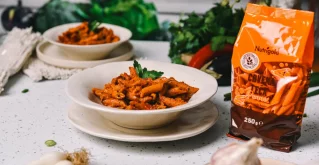 Tjestenina u umaku od pečenog povrća