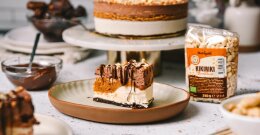 Sirova snickers torta
