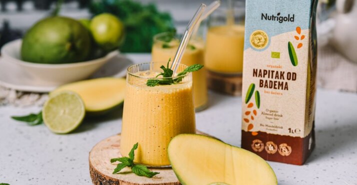 Mango smoothie
