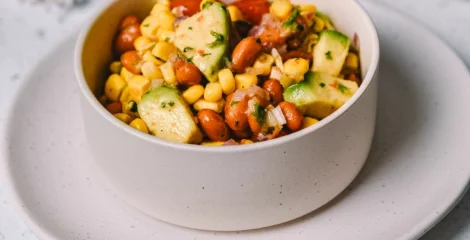 Salata s kukuruzom