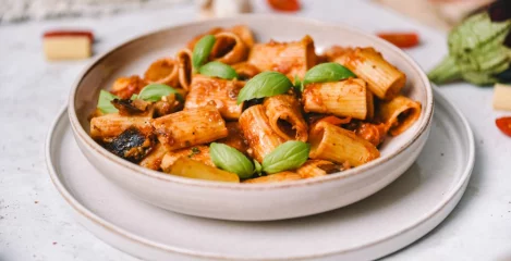 Pasta s patlidžanom i cherry rajčicama