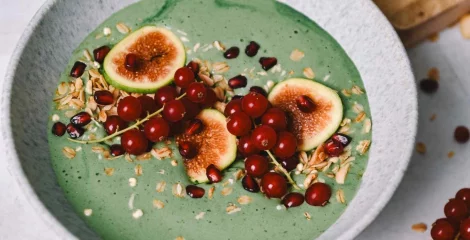Detox smoothie bowl