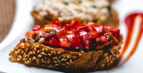 Slavni vegani podijelili su svoje top jelo - a mi imamo recept!