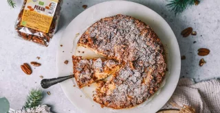 Kolač od jabuka i kiselog vrhnja