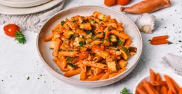 Ratatouille s tjesteninom od crvene leće