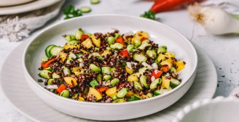 Salata s crnom rižom