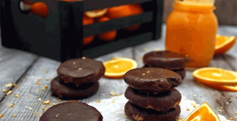 Osvježavajući keksi s čokoladom i narančom